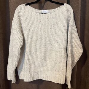 Old Navy Cream Chunky Knit Crew Neck Sweater